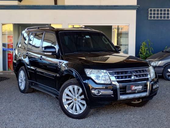 MITSUBISHI PAJERO FULL 3.2 HPE 4X4 16V TURBO INTERCOOLER DIESEL 4P AUTOMÁTICO
